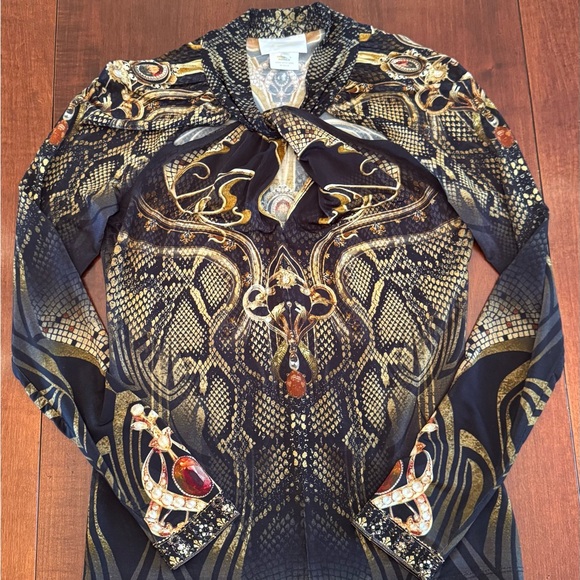 Camilla Cut Out Jersey Top
Nouveau Noir - Picture 6 of 11